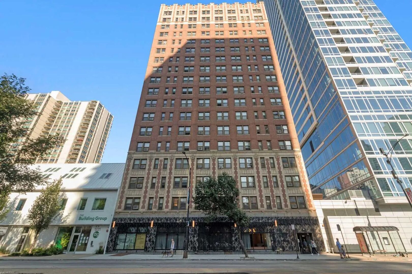 1211 N Lasalle Street 704 — photo
