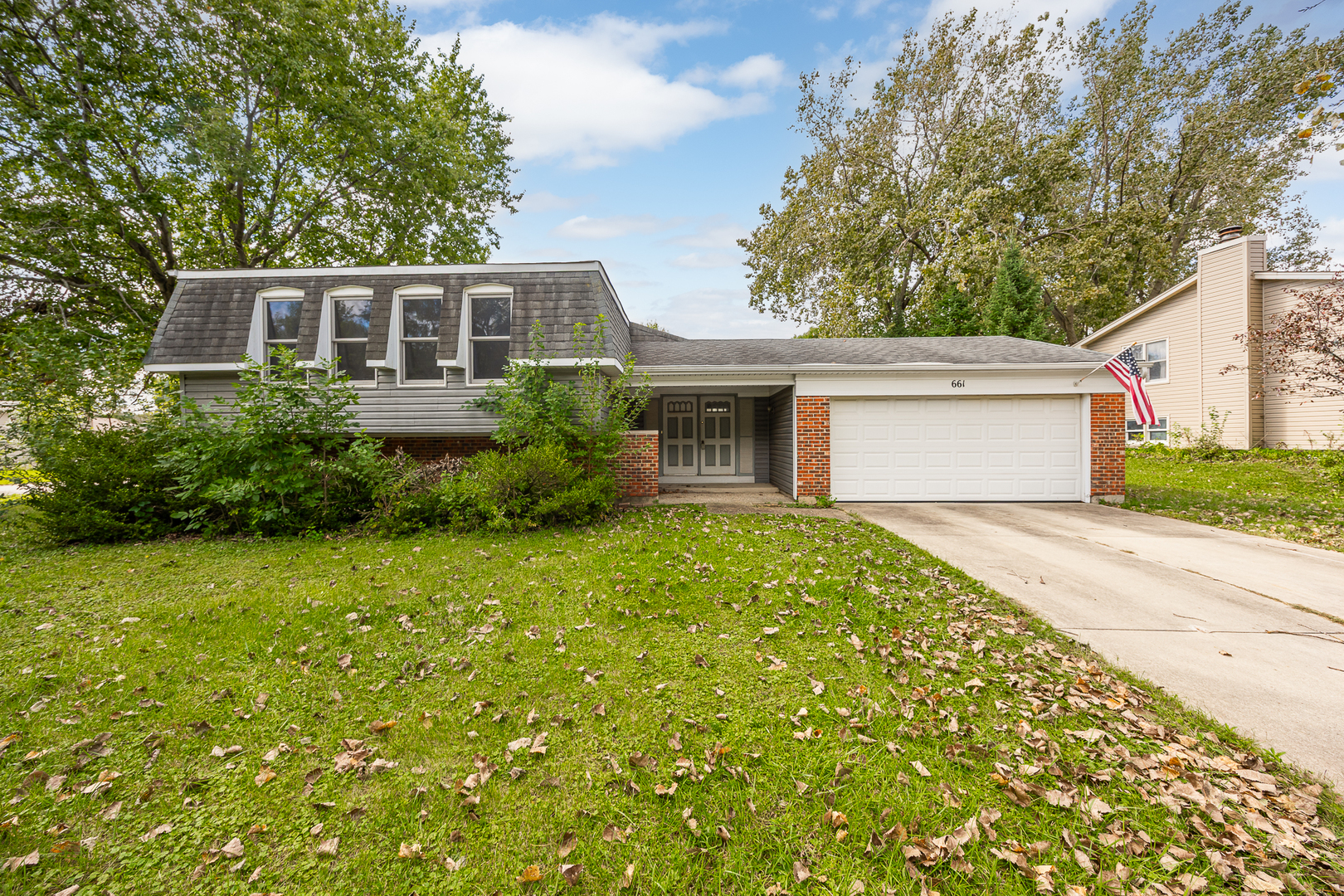 661 Banbury Way — photo