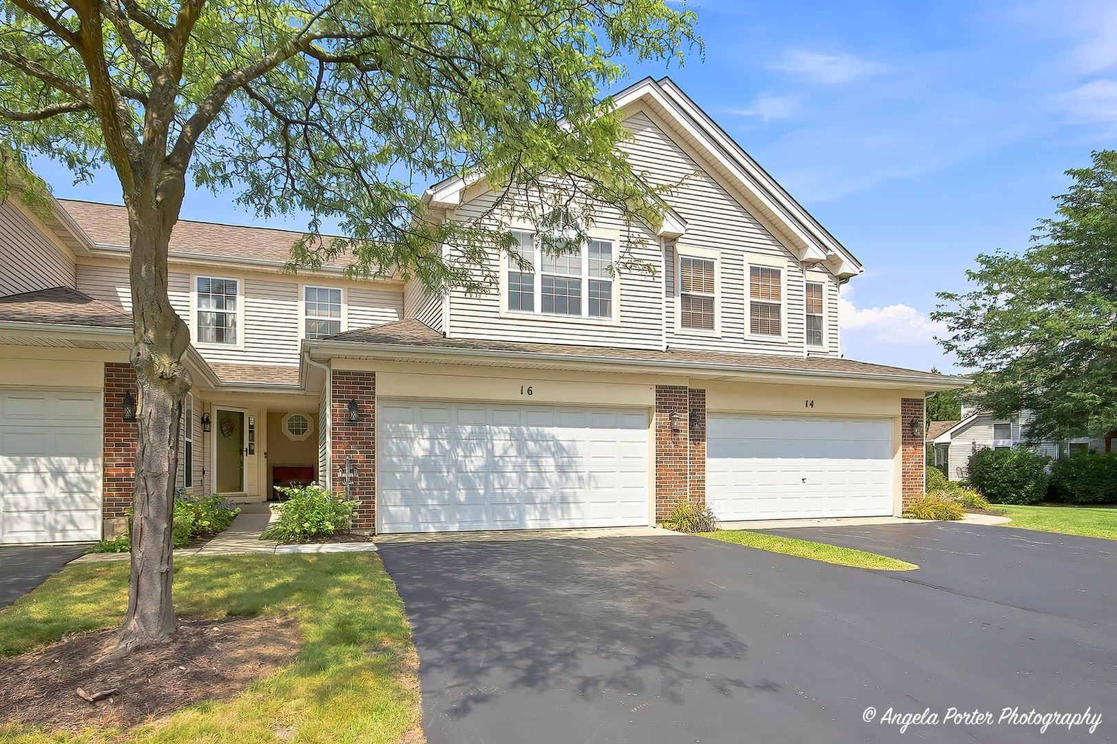16 Cloverdale Court 16 — photo