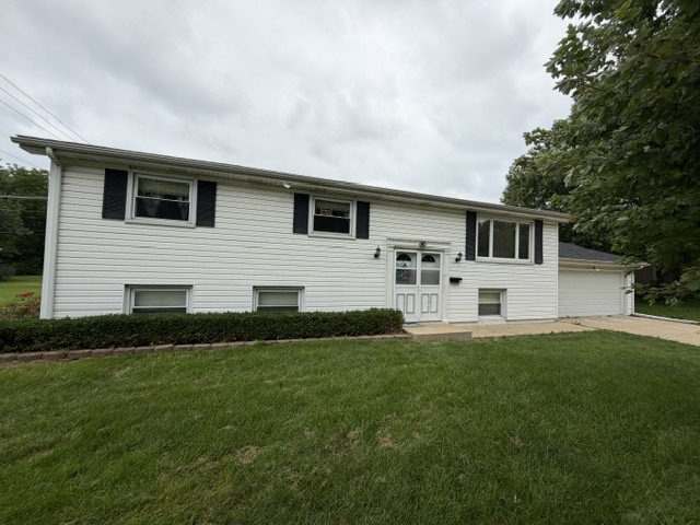 527 Edwin Drive, Bourbonnais, IL 60914