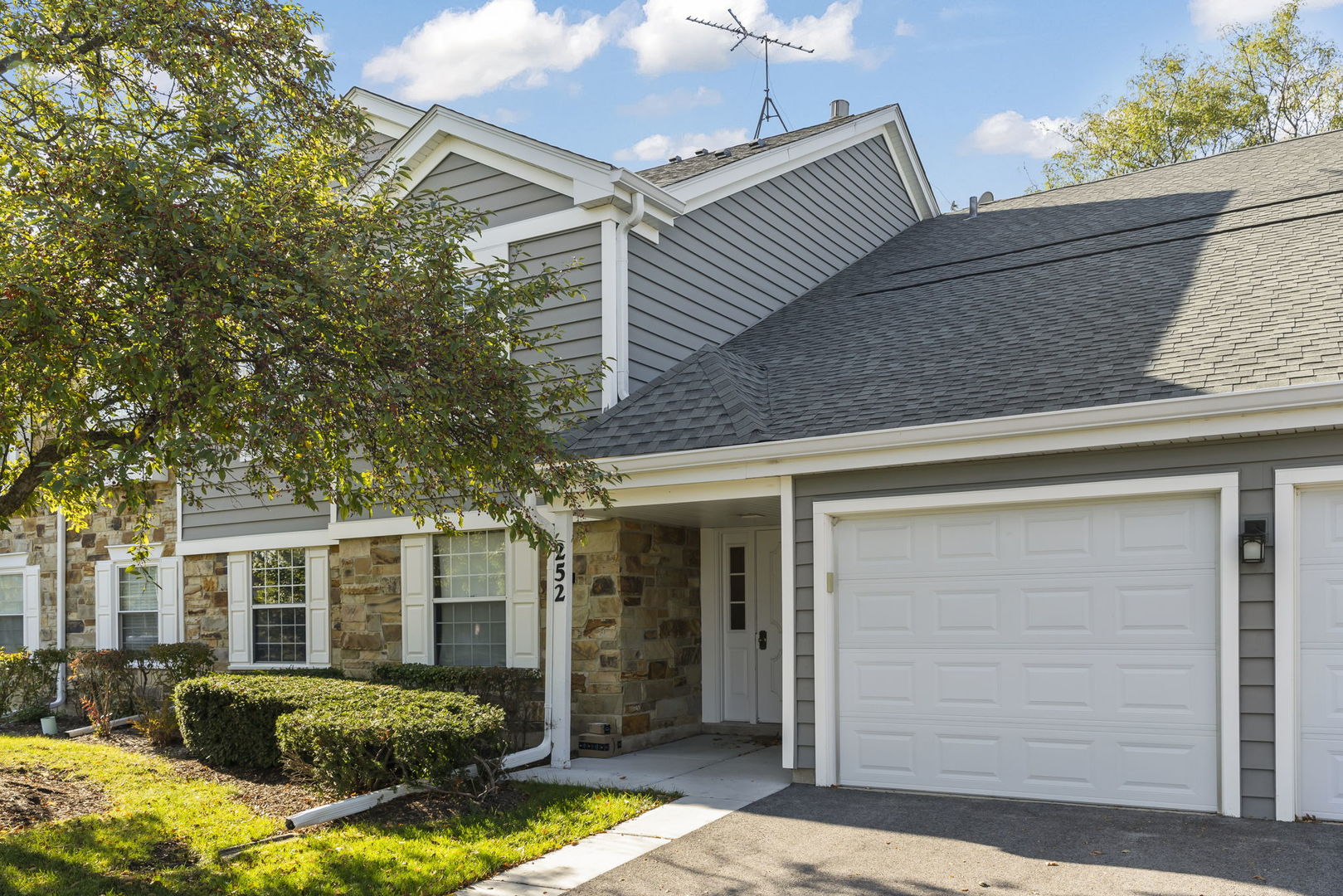 252 Shoreline Circle Unit Z1 — photo
