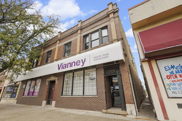 5714 W Cermak Road — photo
