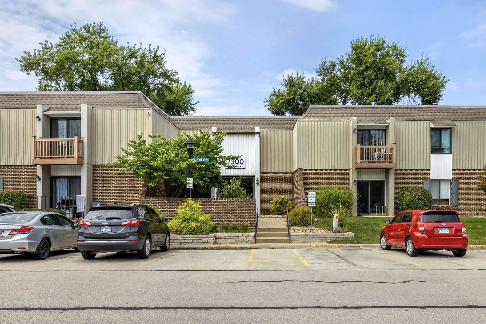 7300 Fairview Avenue 206 — photo