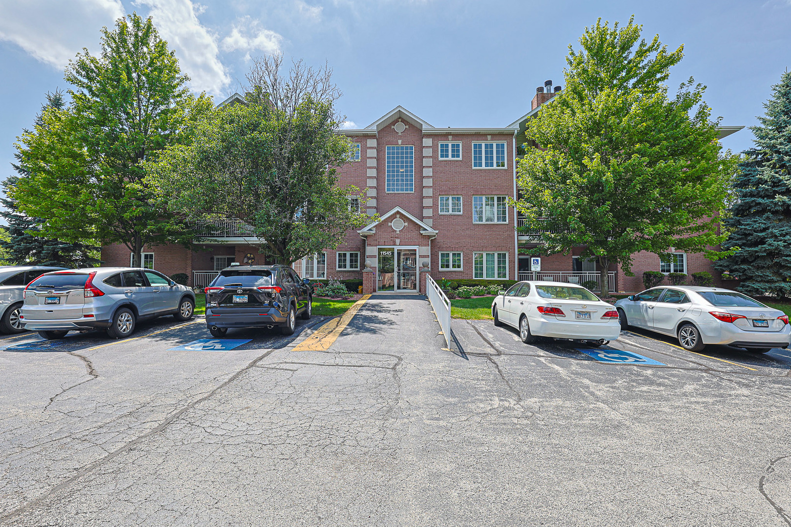 11545 Settlers Pond Way 2D — photo