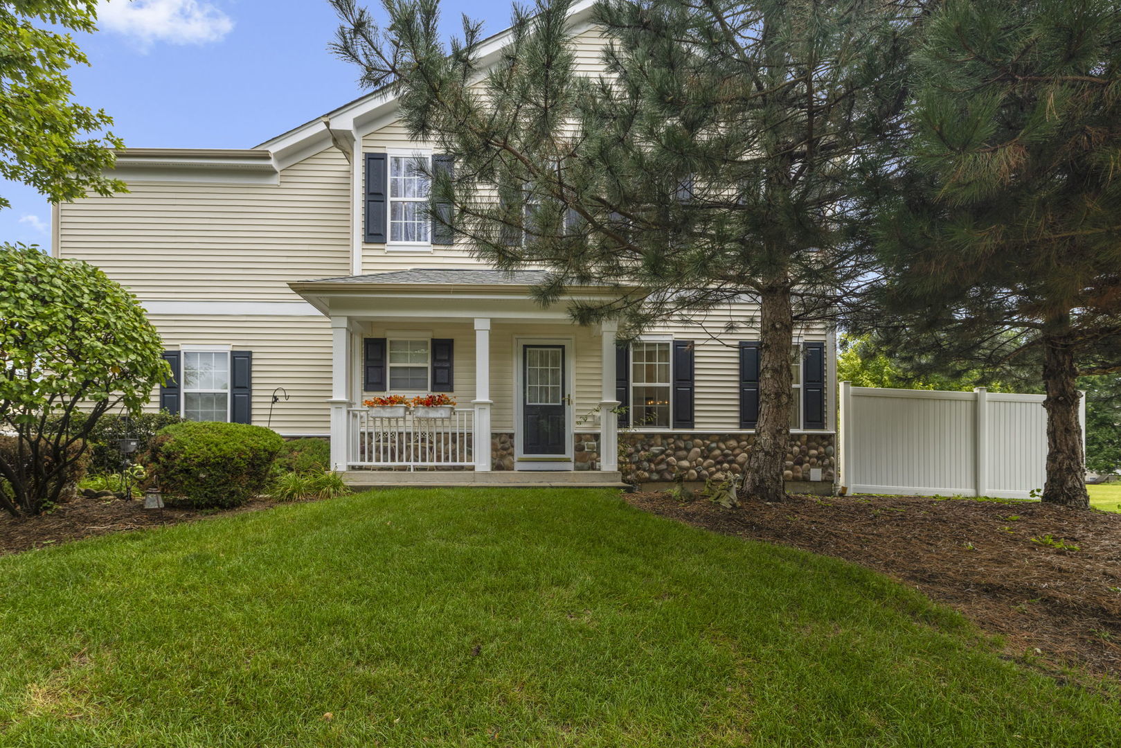 2702 Kendall Crossing — photo
