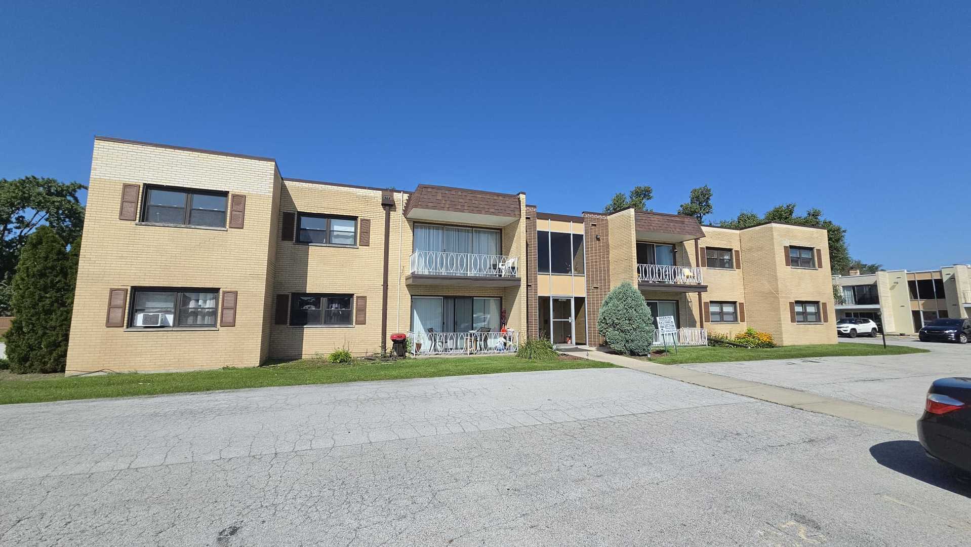 18320 Cherry Creek Drive Unit 4 — photo