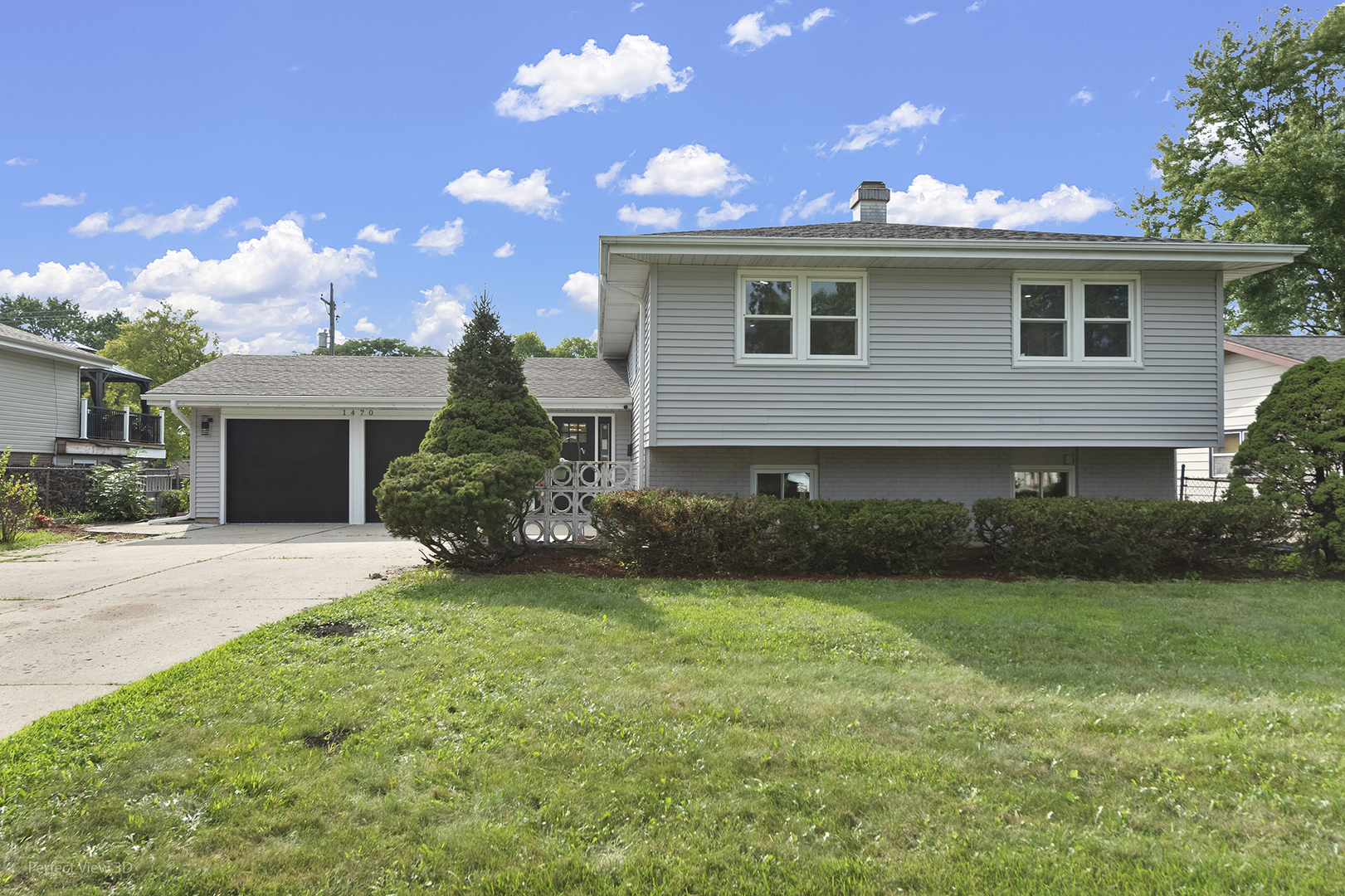 1470 Ashley Road — photo