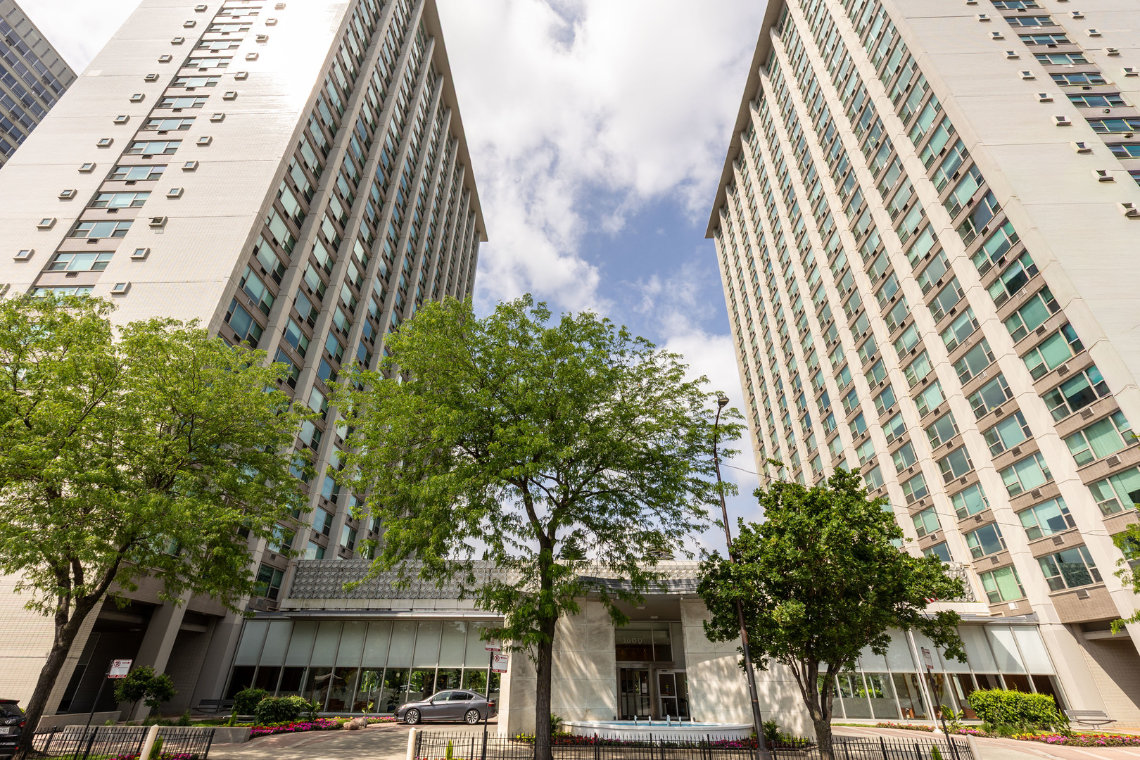 3600 N Lake Shore Drive 308 — photo