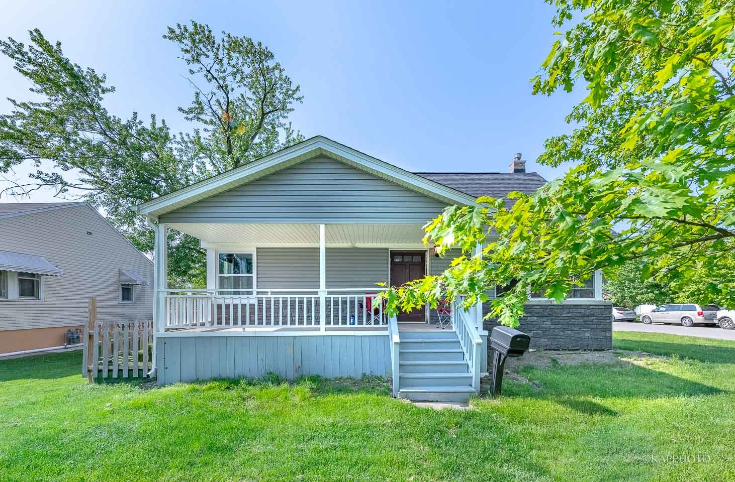 40 W 36th Place — photo