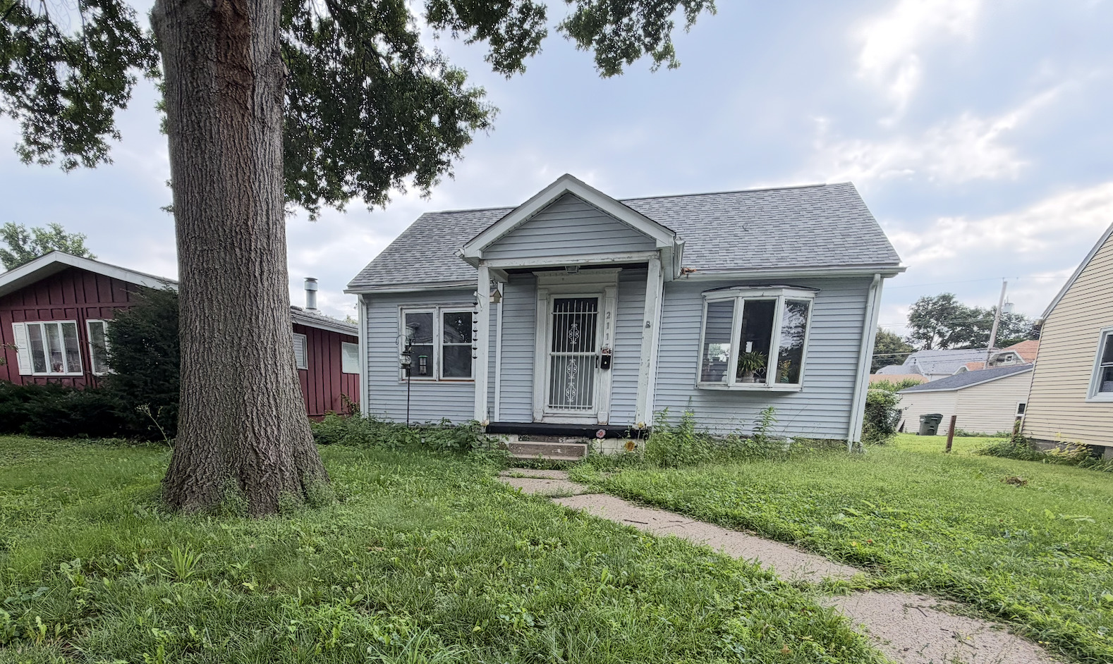 2117 N Marquette Street — photo