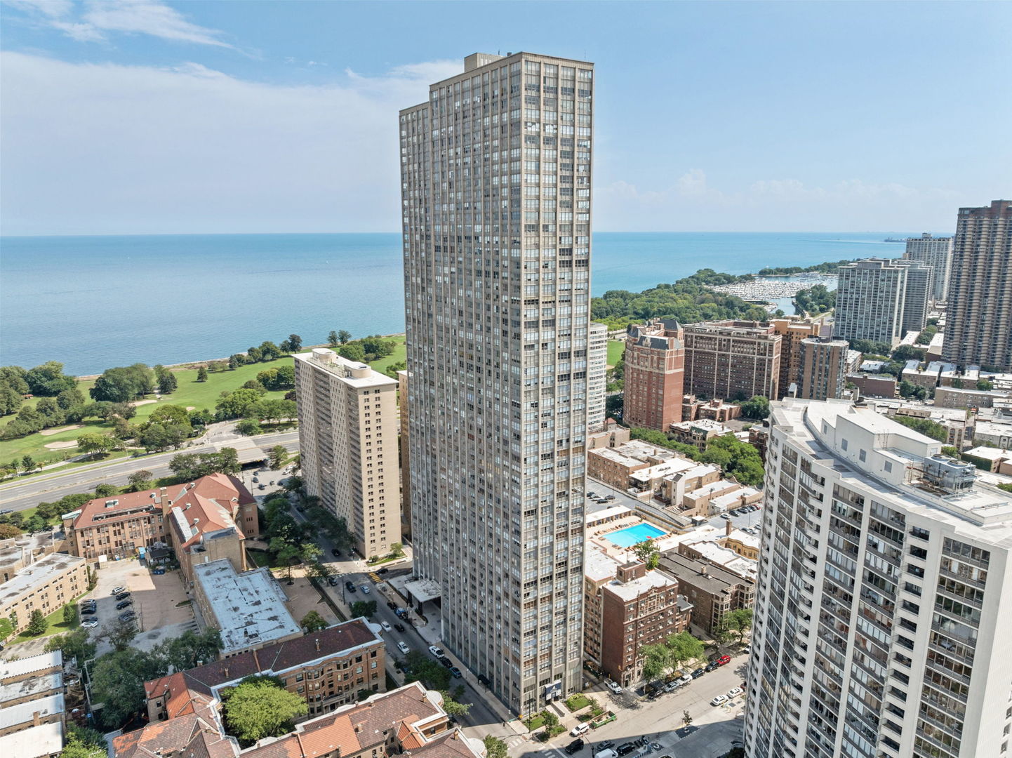 655 W Irving Park Road Unit 702 — photo