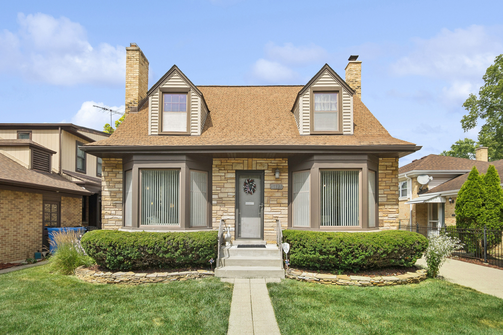 6631 N Caldwell Avenue — photo