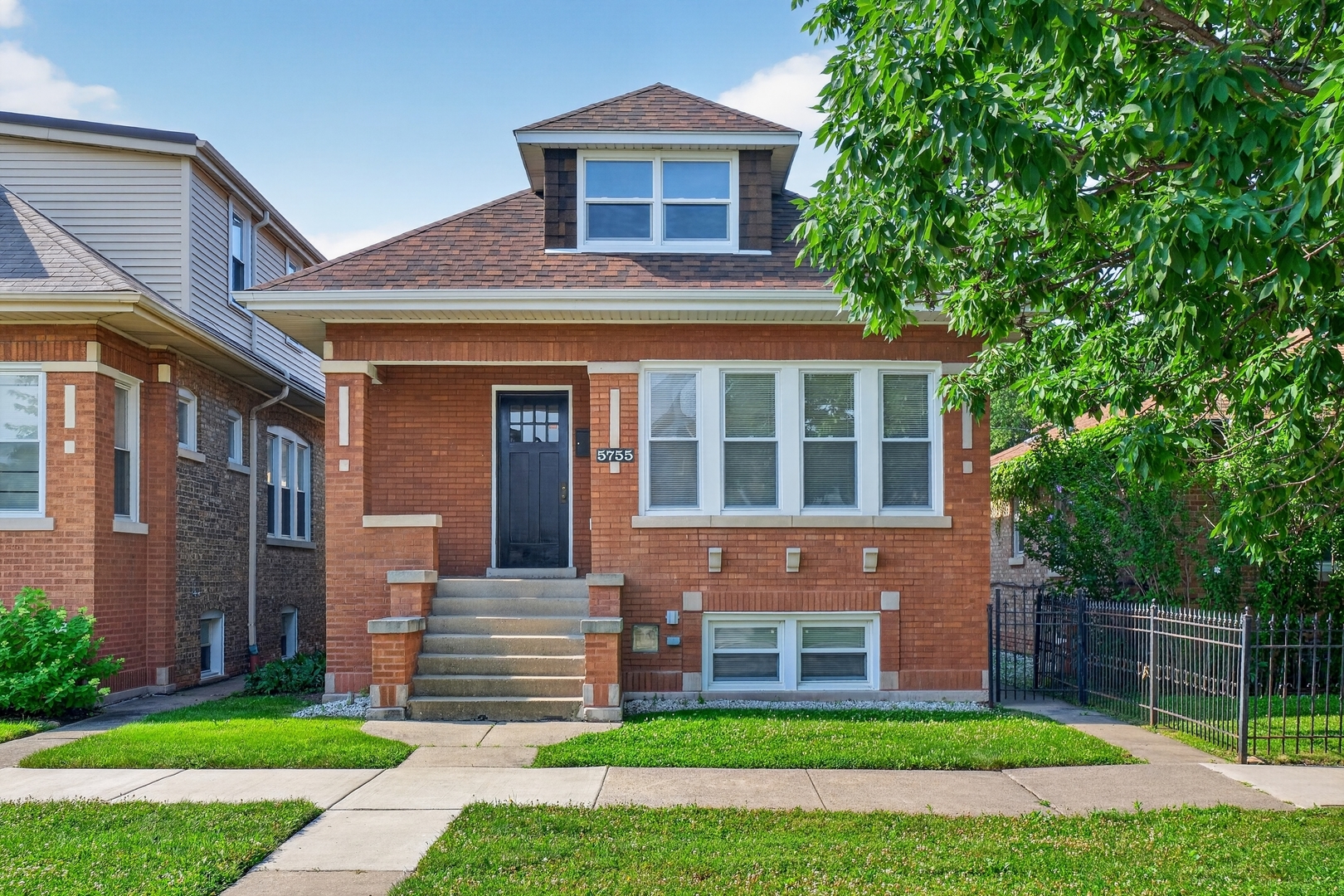5755 W Eddy Street — photo
