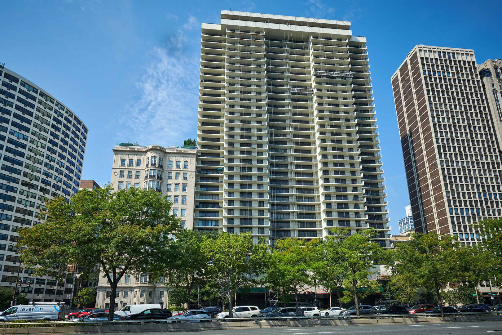 1212 N Lake Shore Drive 24Bn — photo