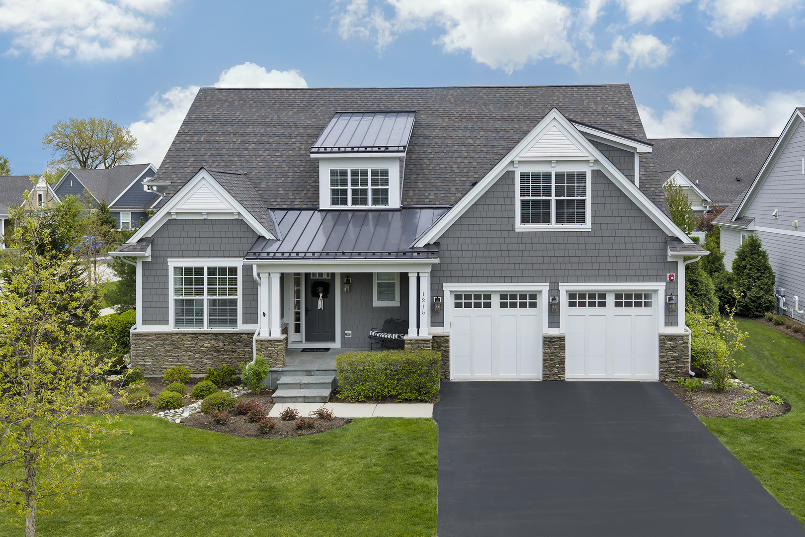 1215 Woodview Lane — photo
