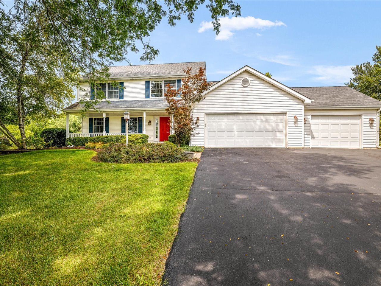 10230 Heatherridge Lane — photo