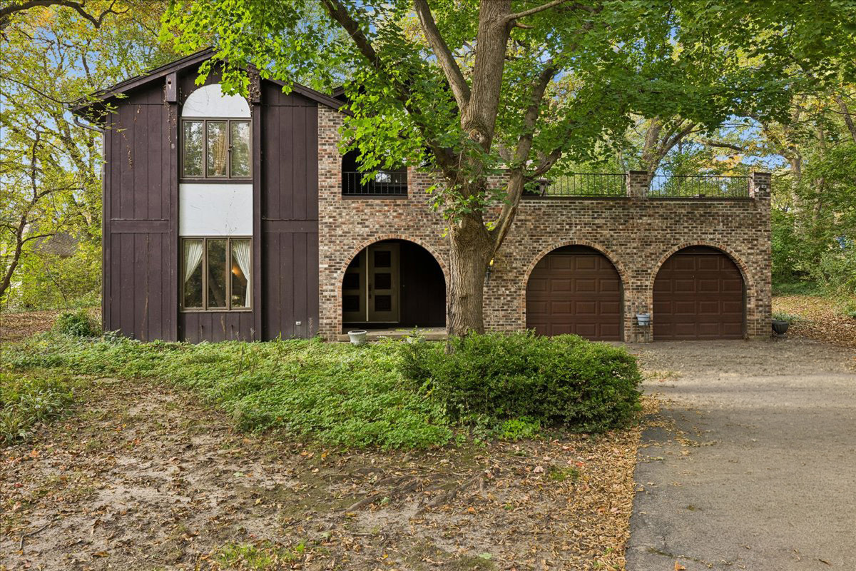 13N200 Wedgewood Drive — photo