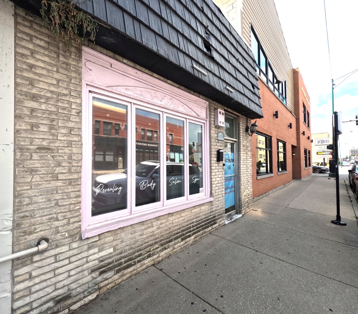 3153 W Diversey Avenue — photo