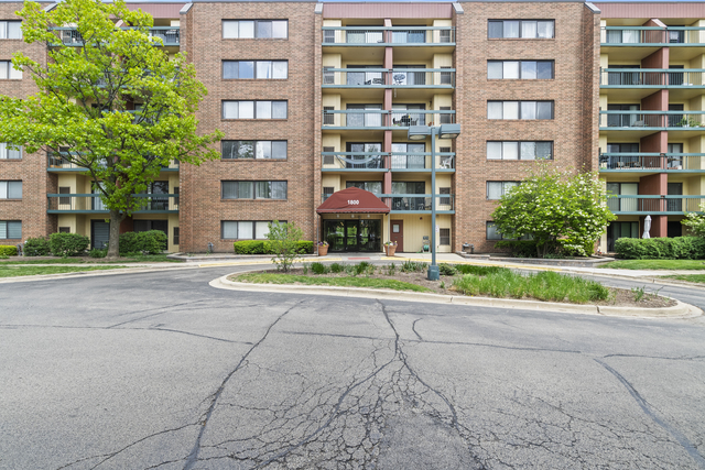 1800 Huntington Boulevard Unit 307 — photo