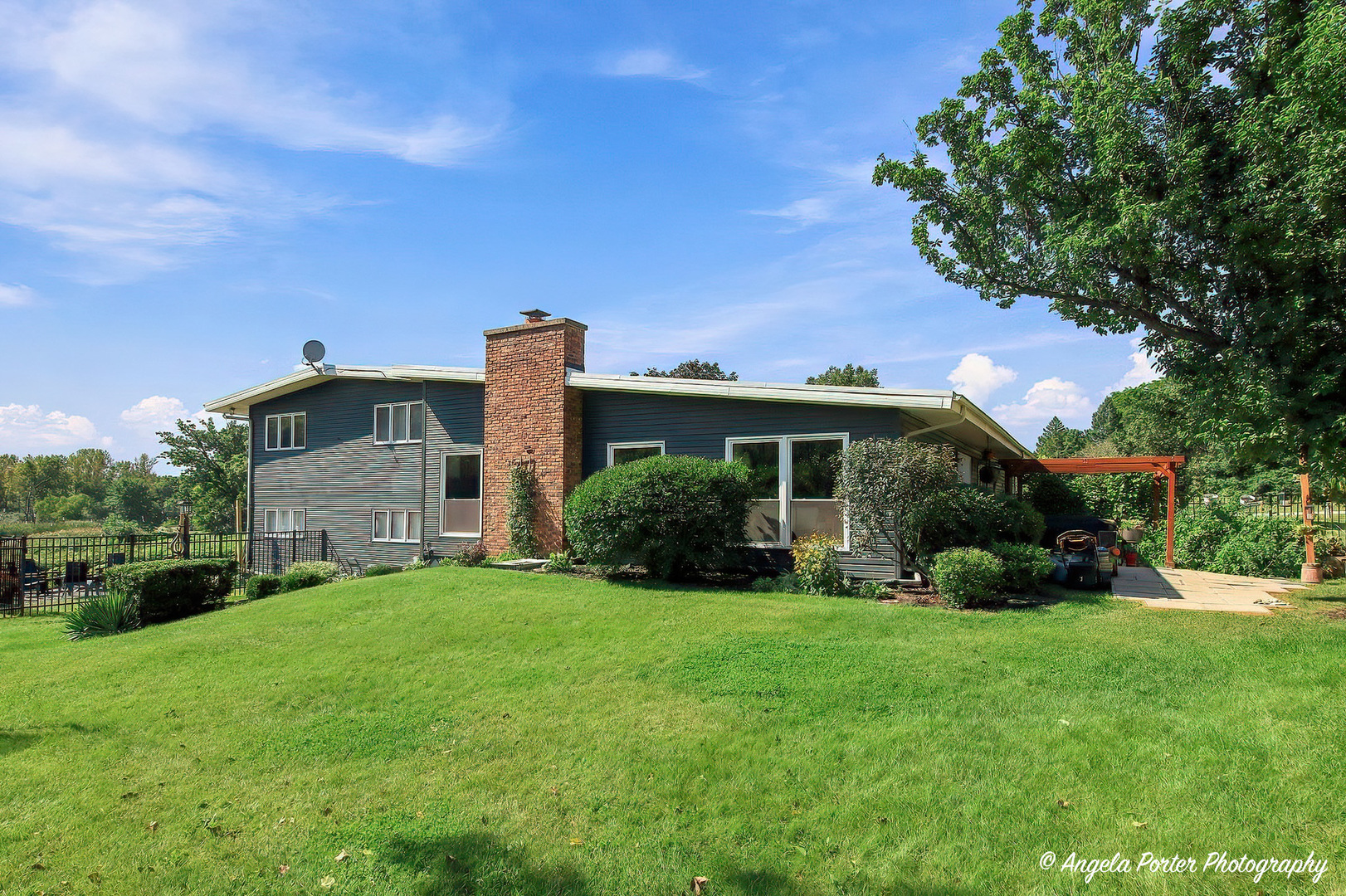 1402 Appaloosa Trail — photo