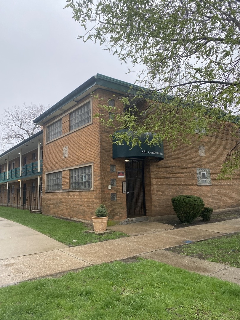 651 South Boulevard 5 — photo