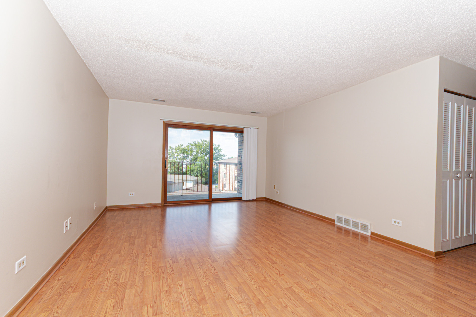 10532 Ridge Cove Drive #35A, Chicago Ridge, IL 60415 — photo 3
