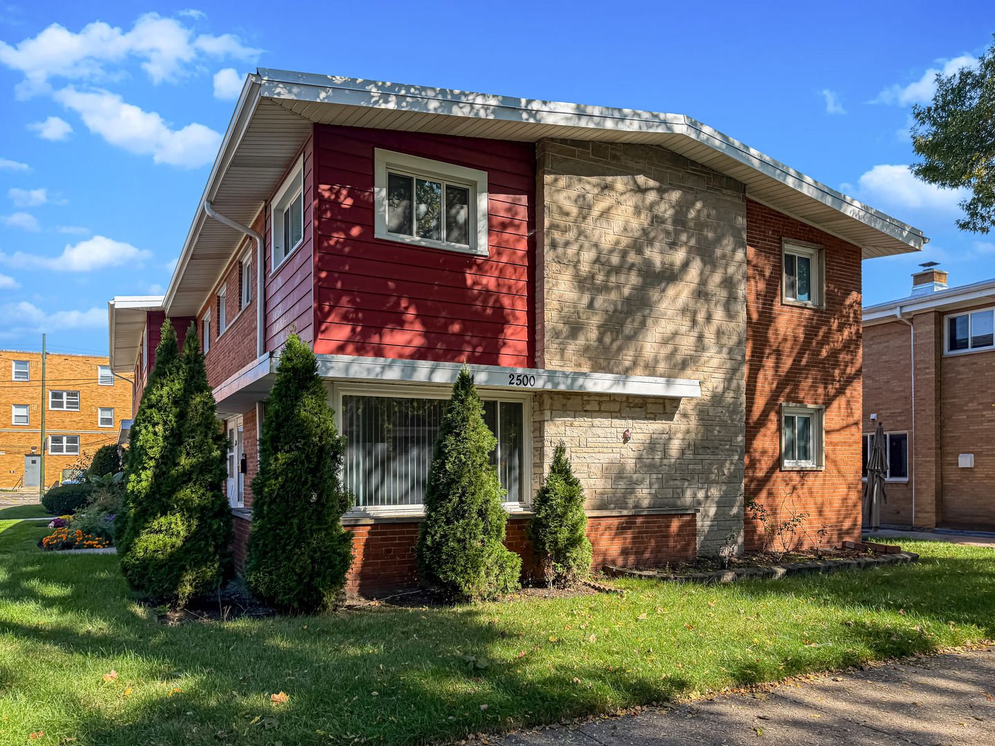 2500 W Birchwood Avenue Unit a — photo