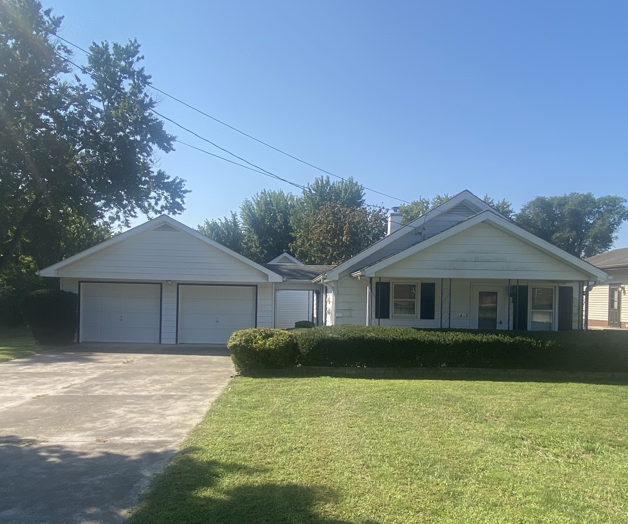 1415 Little Main Street — photo
