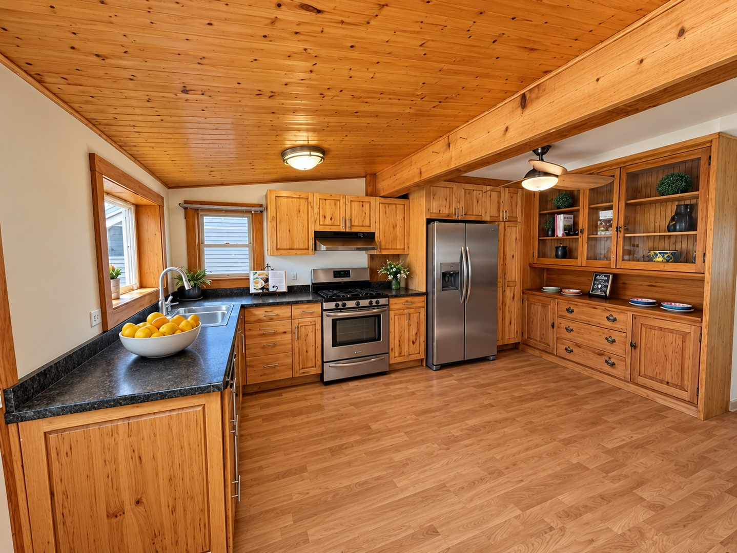 Home in Fox Lake, IL 60020 — photo 2