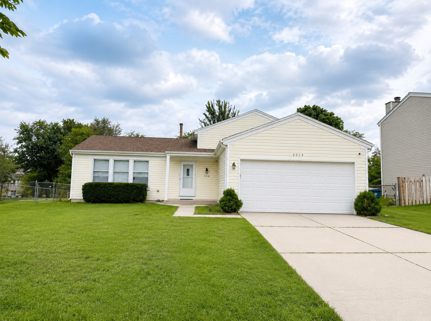 2116 Briar Hill Drive — photo