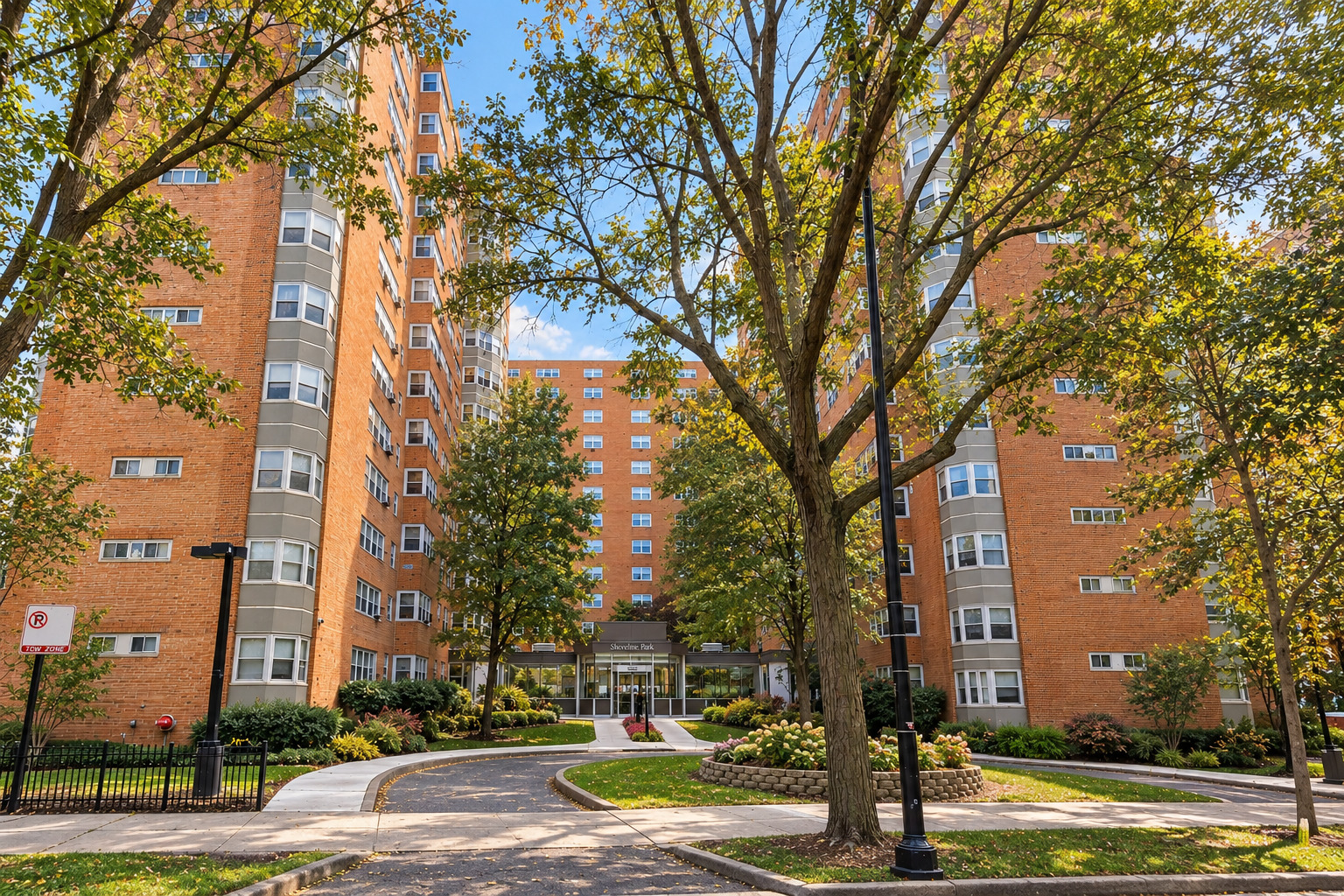 4960 N Marine Drive 217 — photo