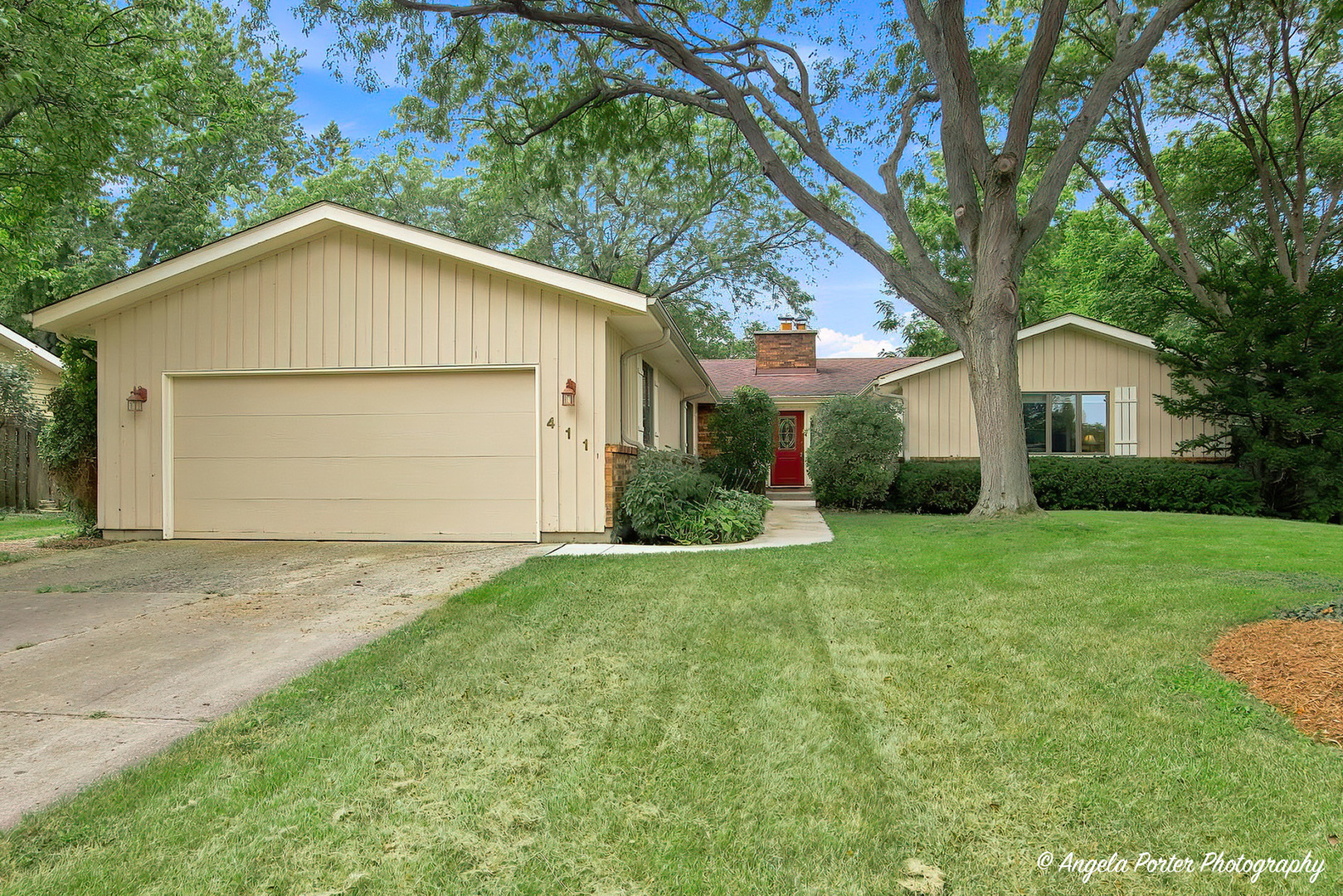 411 N Shepherd Hill Lane — photo