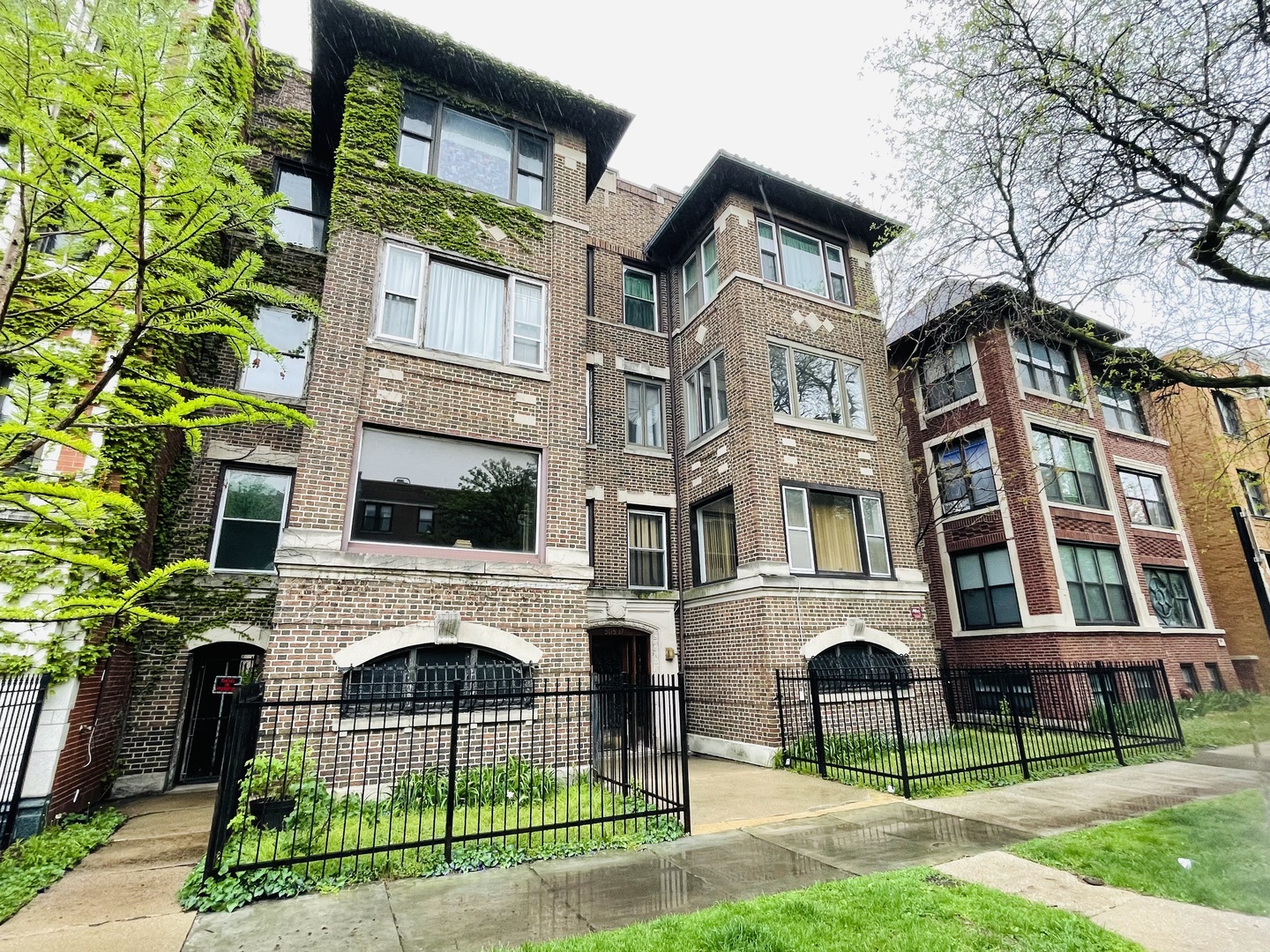 5117 S University Avenue 2B — photo