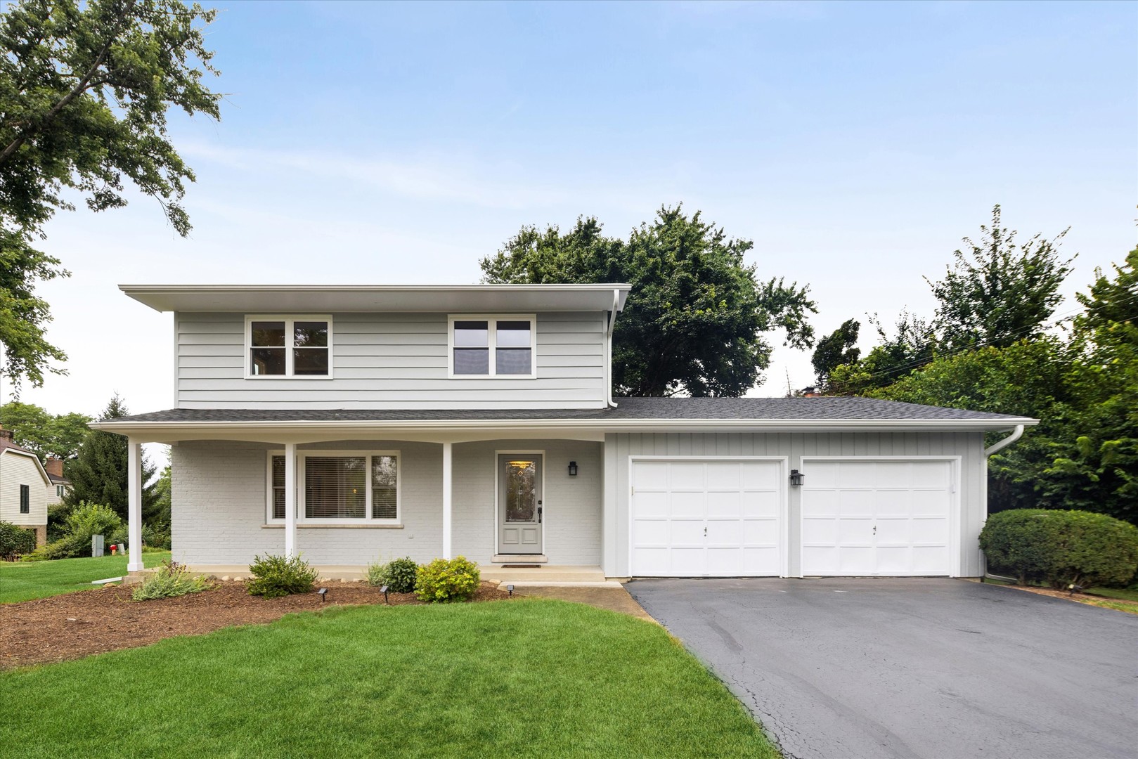 2S380 Golfview Drive — photo