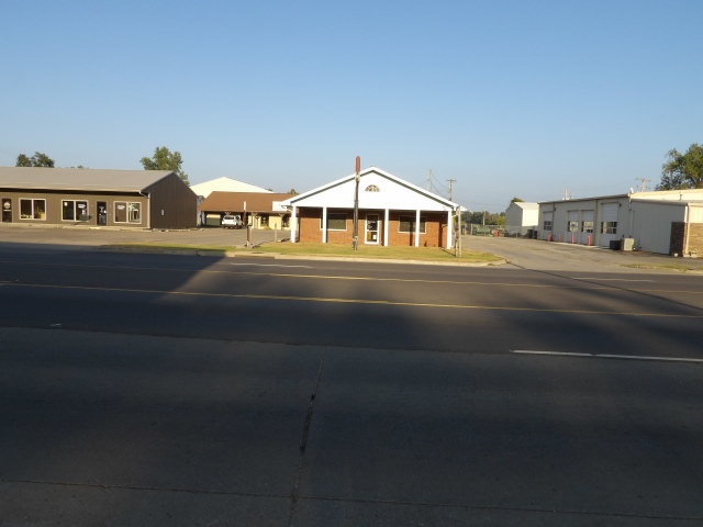 120 S Commercial Street — photo