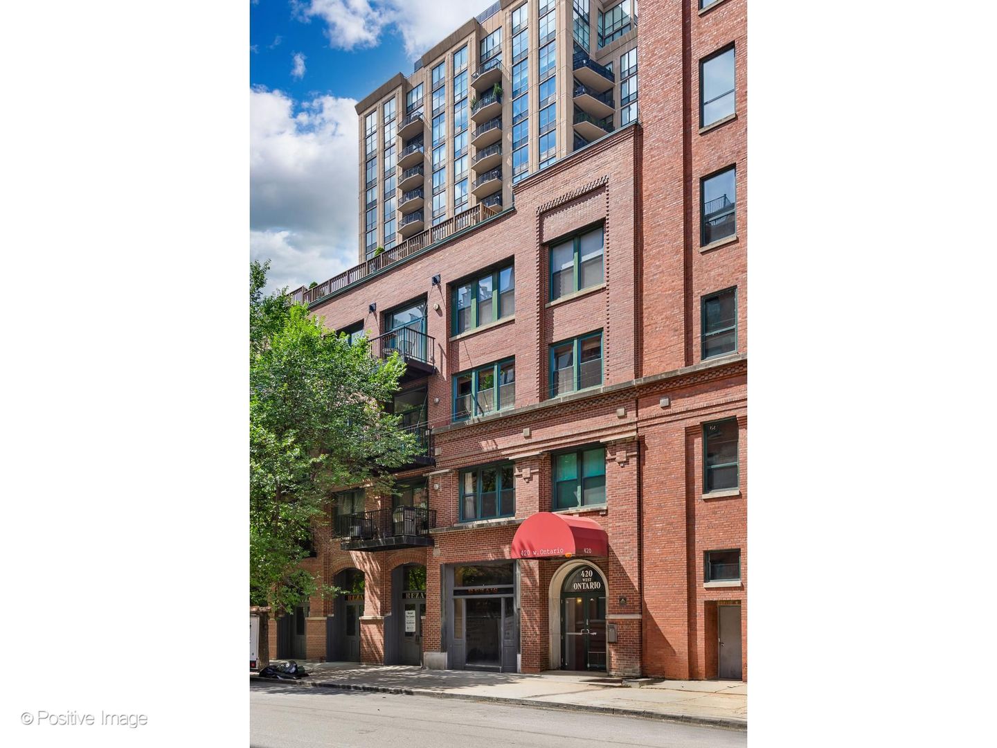 420 W Ontario Street 405 — photo