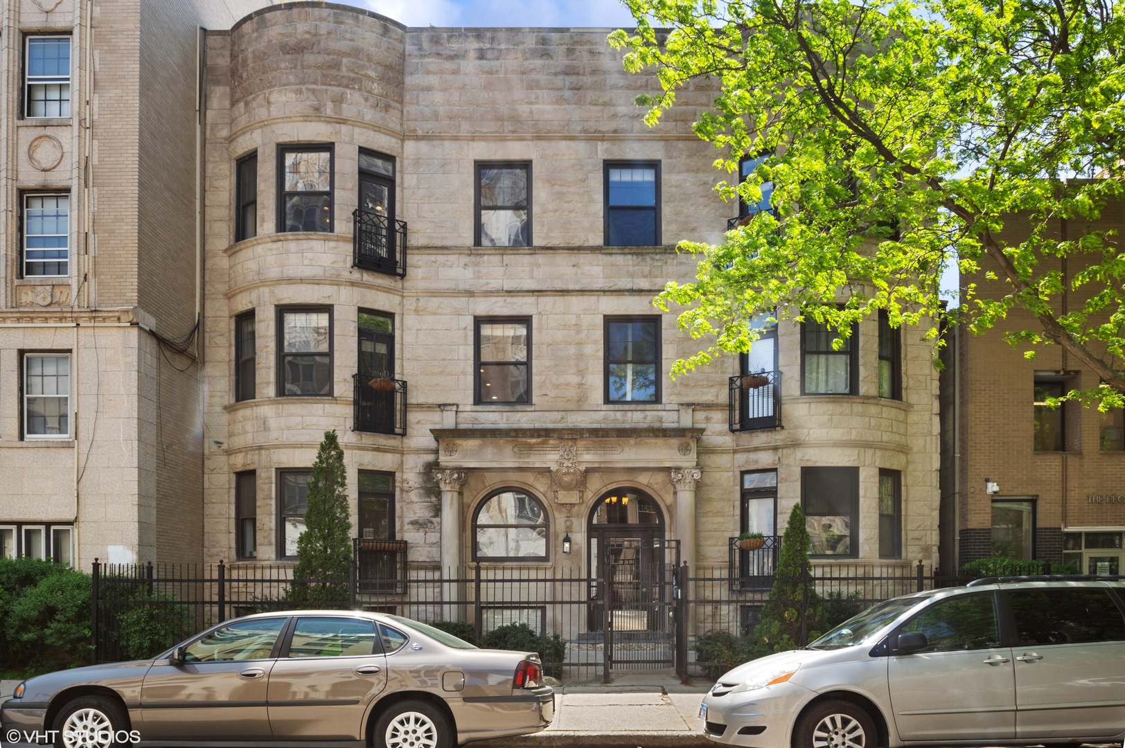 929 W Eastwood Avenue Gw — photo