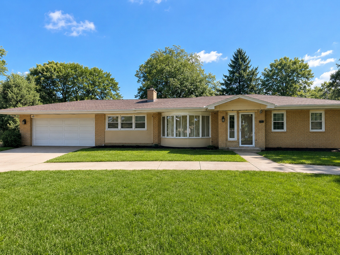 1415 Burr Oak Drive — photo
