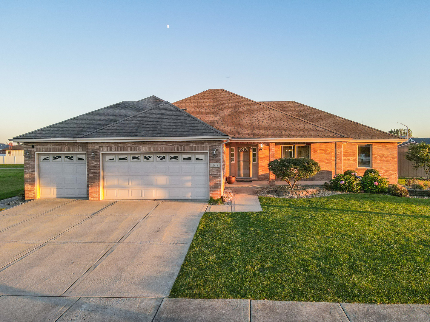1048 Windfield Drive — photo