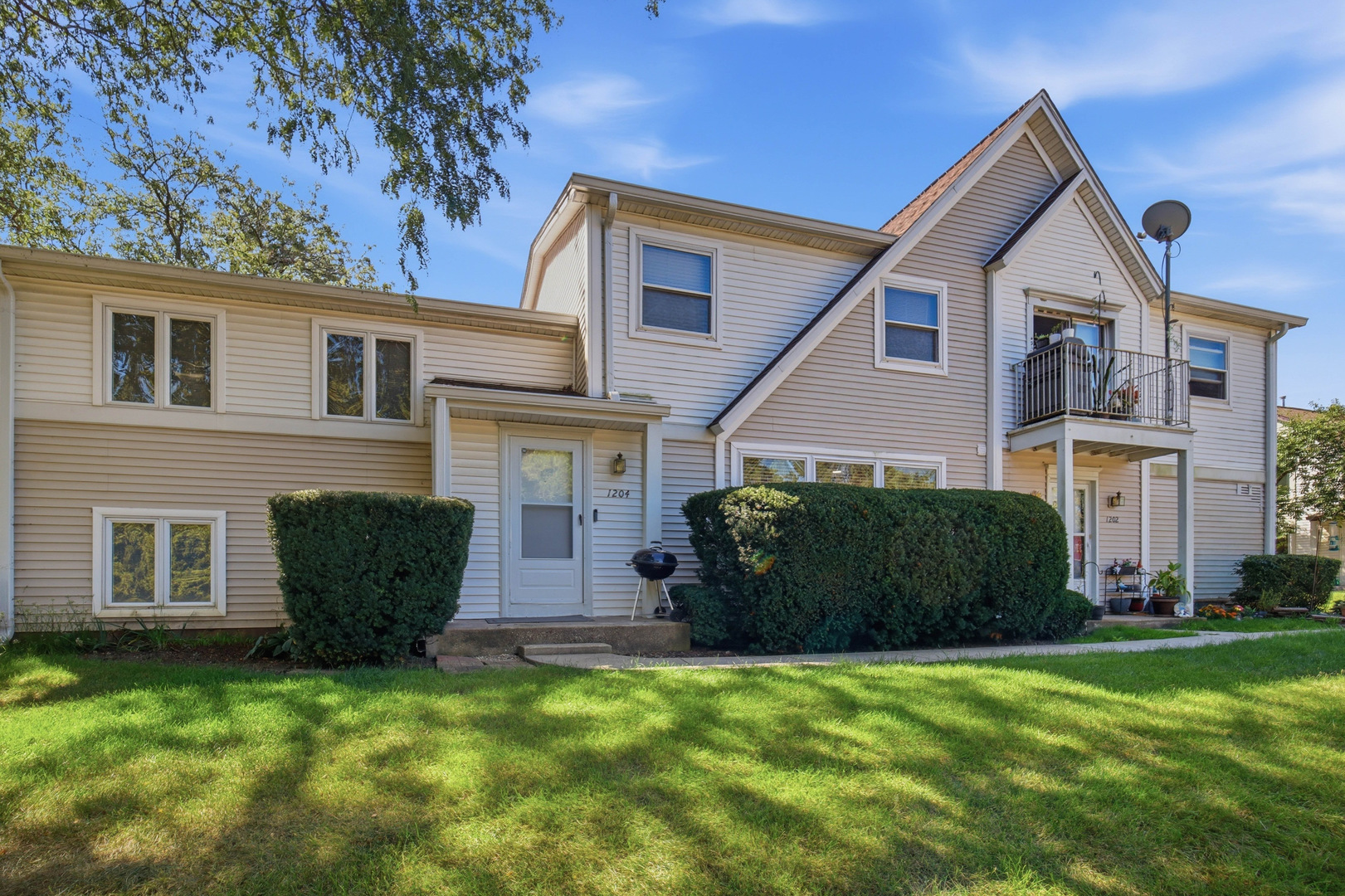 1204 Inverrary Lane — photo