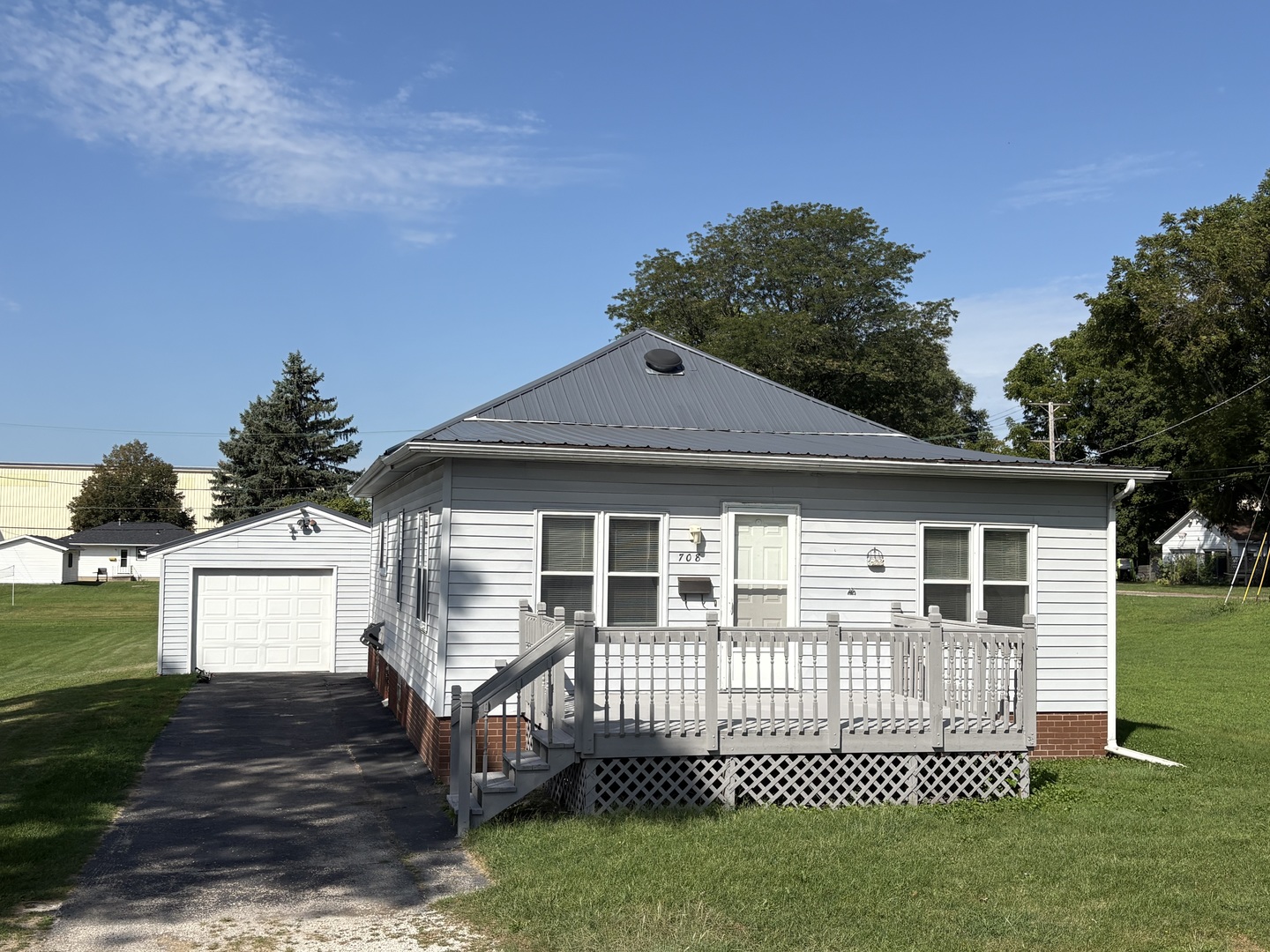 708 Godfrey Street — photo