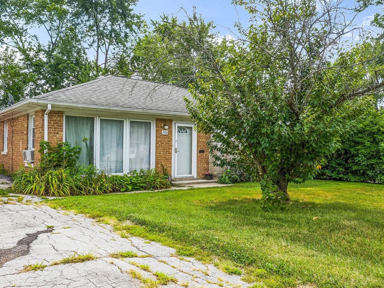 Home in Park Forest, IL 60466 — photo 2