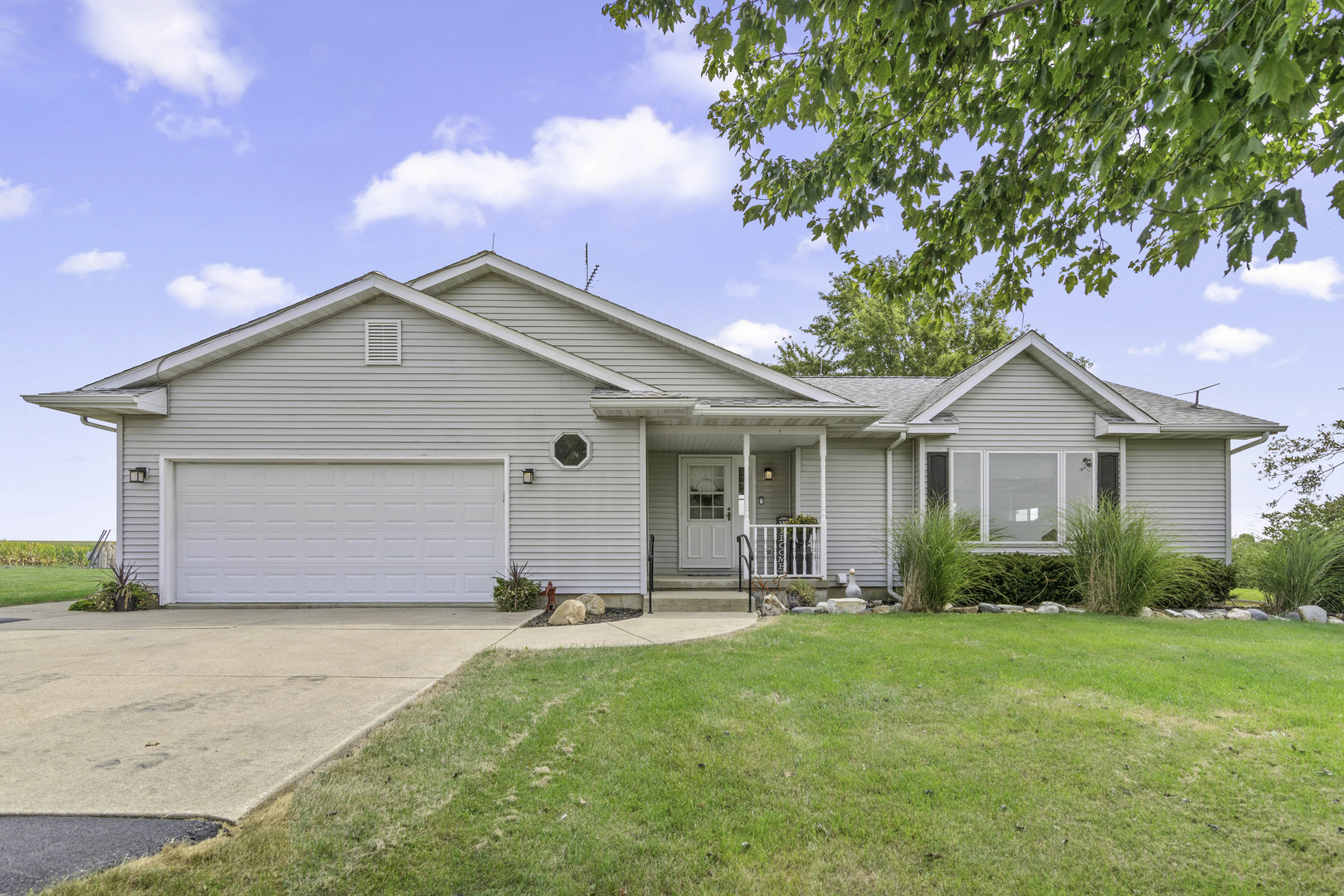 3472 N Il St Rt 23 Highway — photo
