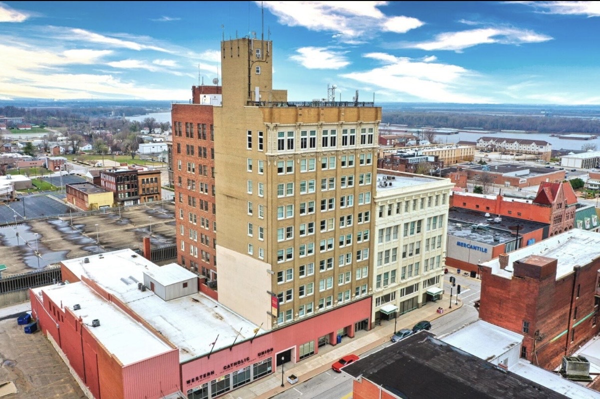 510 Maine Street 800-802 — photo