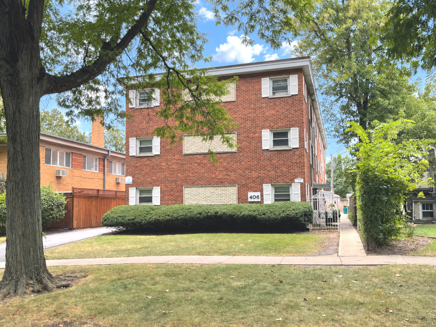 406 Franklin Avenue 2D — photo