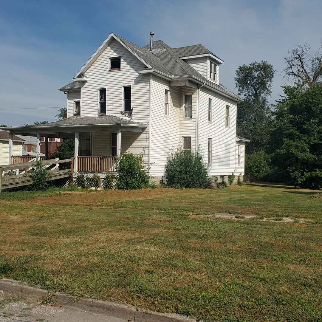 255 E Concord Street, Sheldon, IL 60966 — photo 2