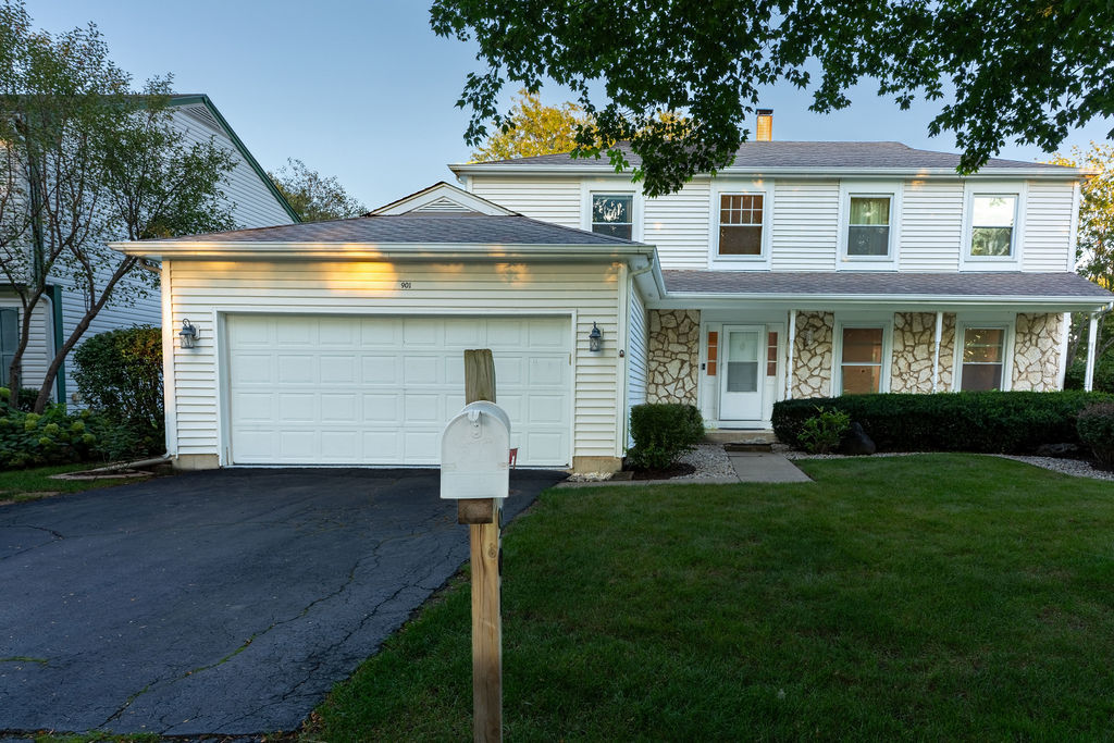 901 Providence Lane — photo