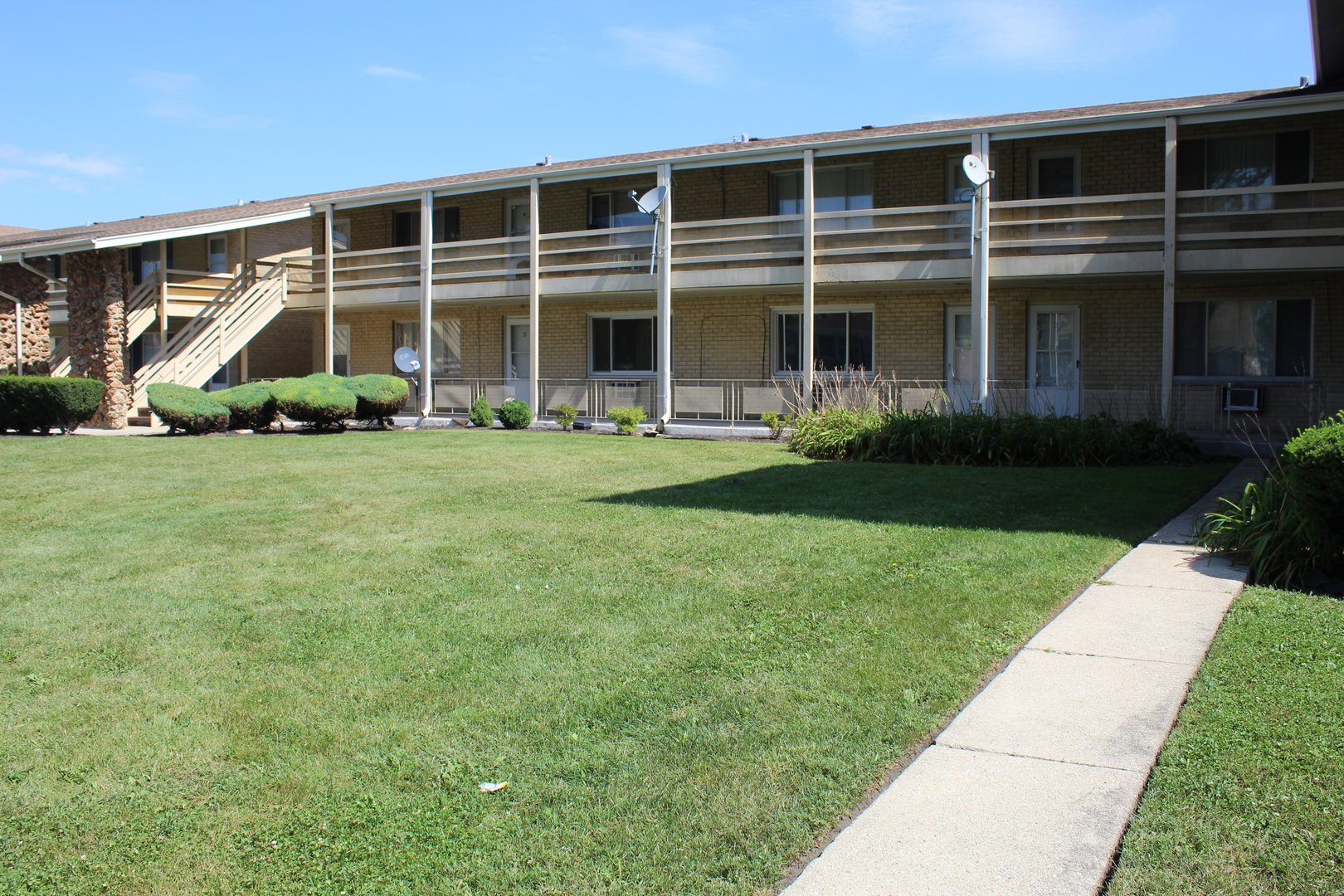 14519 Keystone Avenue 5 — photo