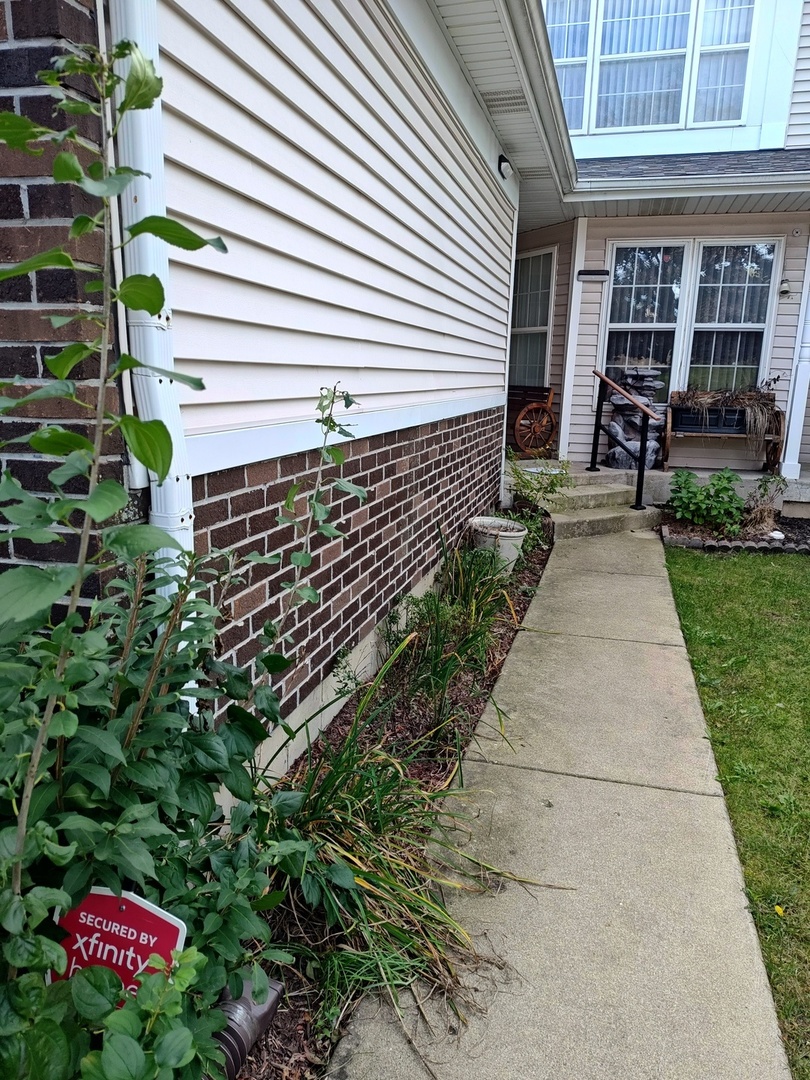 1503 Ashley Court — photo