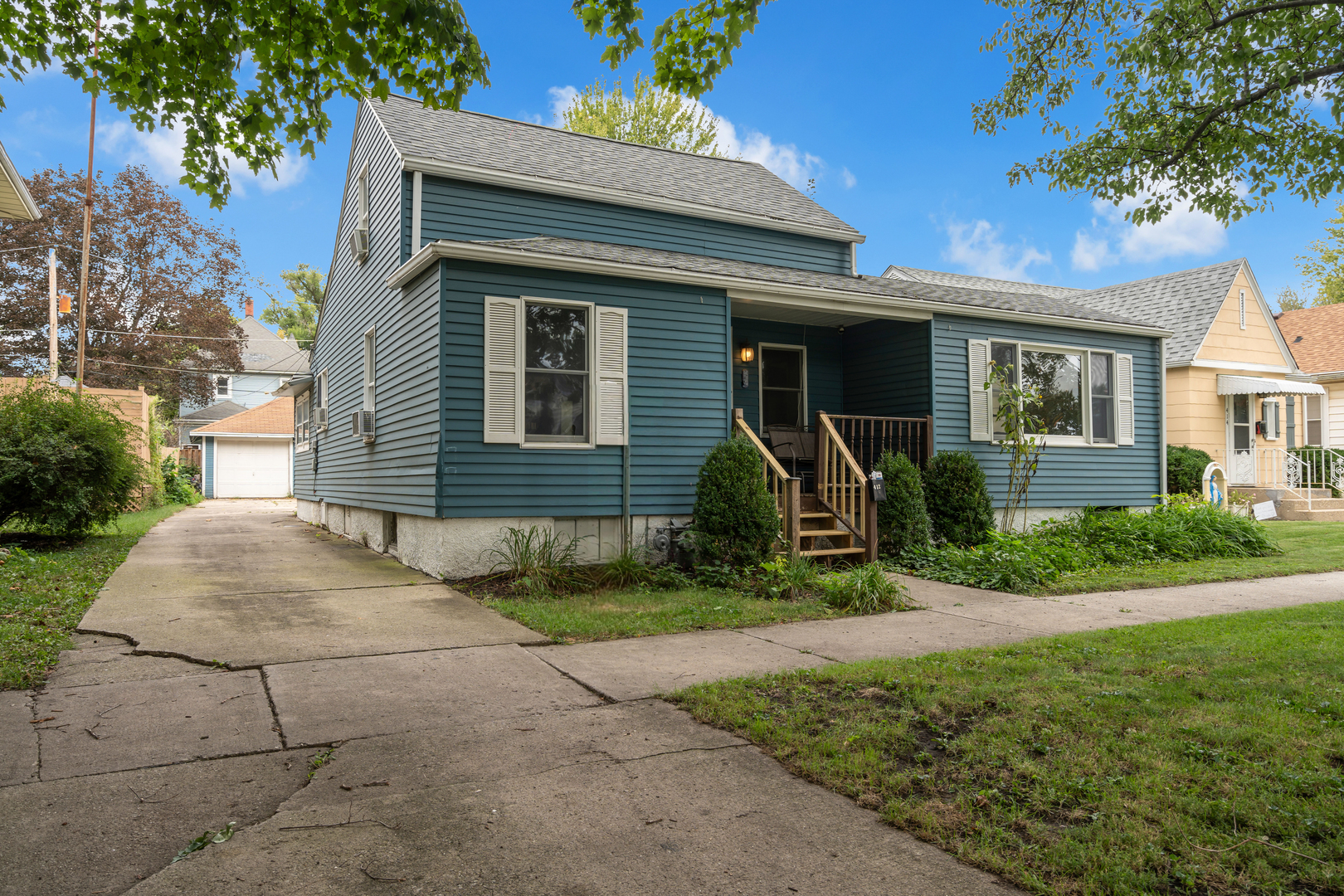 412 E Jackson Street — photo